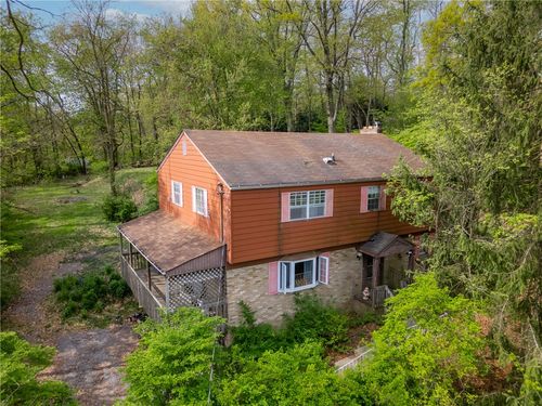 525 Glenhaven Dr, Glenshaw, PA, 15116-1923 | Card Image