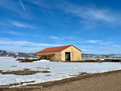 424 Harmon Ln, Afton, WY, 83110-9416 | Card Image