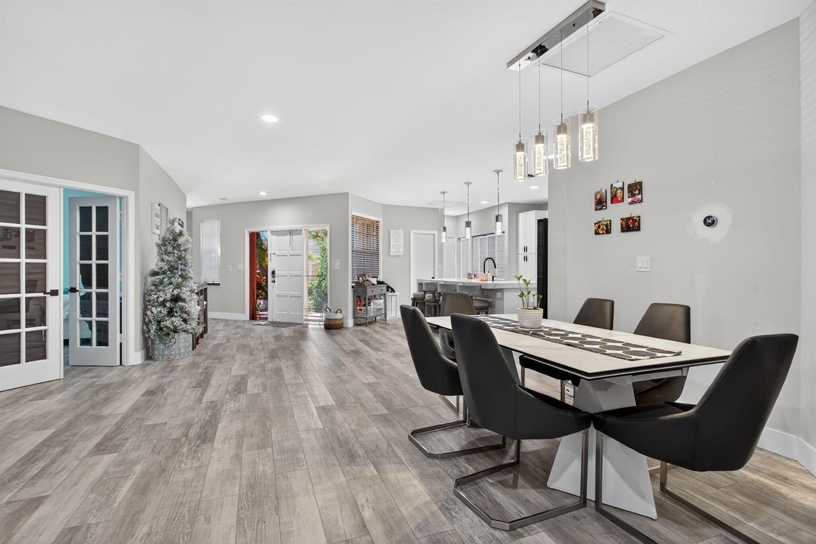 Residential Lease in Coral Springs 4