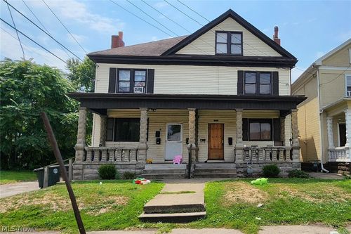 1525 Plum St, Steubenville, OH, 43952-2682 | Card Image