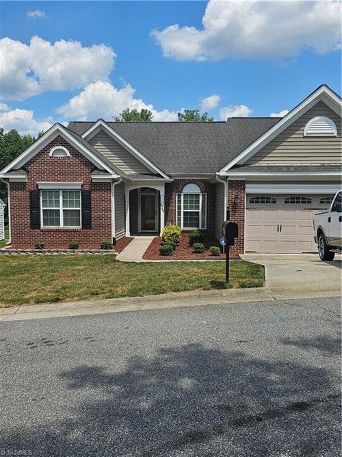 4368 Glenmore Creek Dr, Winston Salem, NC, 27107-3802 | Card Image