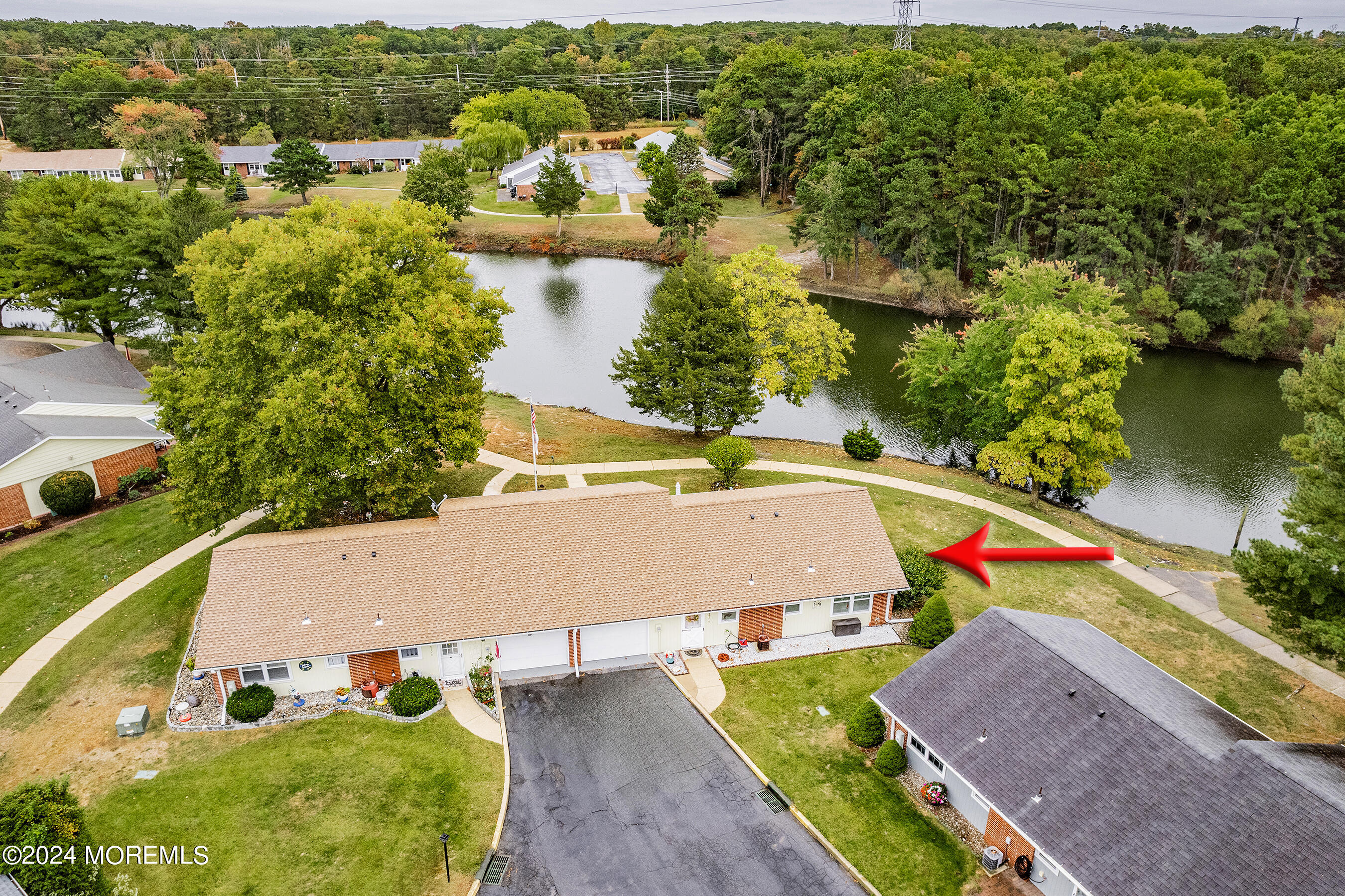 Chatham Ct, Lakewood, NJ 08701