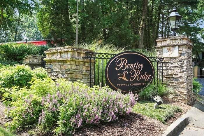 Suwanee Way, Marietta, GA 30067