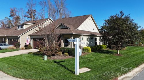 171 Chimney Rock Court, Denver, NC, 28037 | Card Image