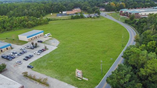 19201 Pineville Rd, Long Beach, MS, 39560-3315 | Card Image