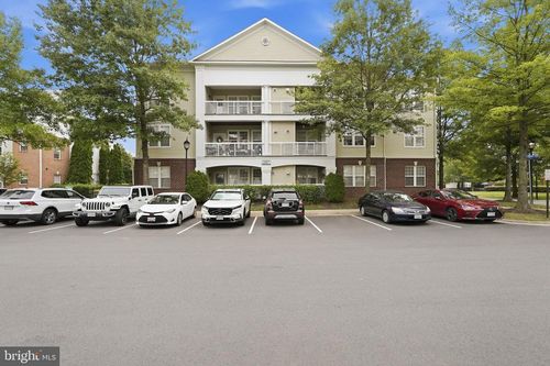 303-22607 Blue Elder Ter, BRAMBLETON, VA, 20148-4811 | Card Image