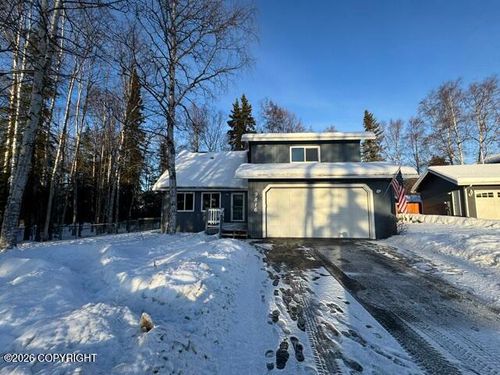 9816 Kitlina Cir, Eagle River, AK, 99577-8511 | Card Image