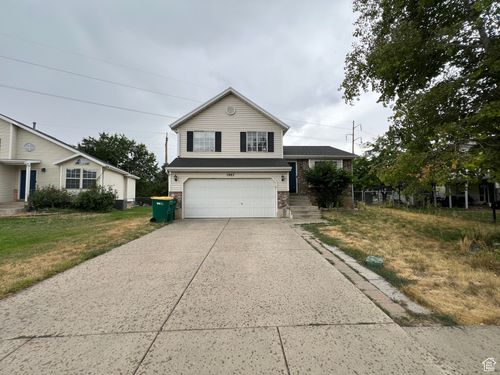 1987 Katies Way, Clearfield, UT, 84015-4321 | Card Image