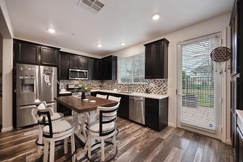 10904 Arrington Drive, Rancho Cordova, CA, 95670 | Card Image