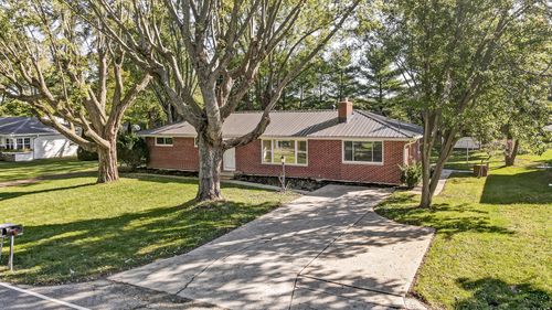 344 Green Acres Dr, Springfield, OH, 45504-3316 | Card Image