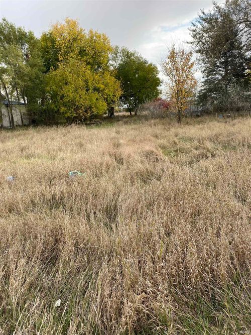 1511 S 1275 E, Akron, IN, 46910-9704 | Card Image