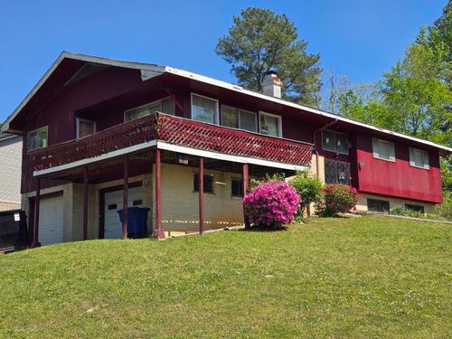 204 Tupelo Ct, Chattanooga, TN, 37406-2768 | Card Image