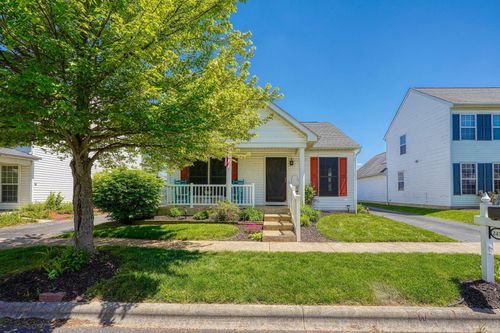 2456 Bloxom St, Grove City, OH, 43123-8483 | Card Image