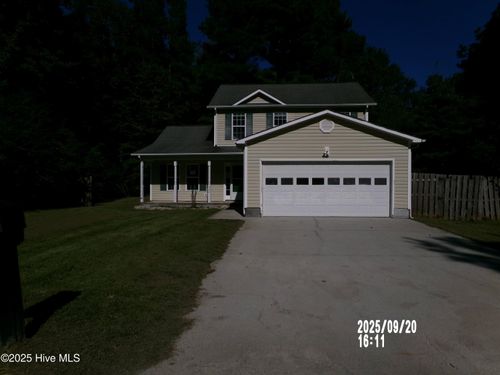 624 Walnut Dr, Jacksonville, NC, 28540-9076 | Card Image