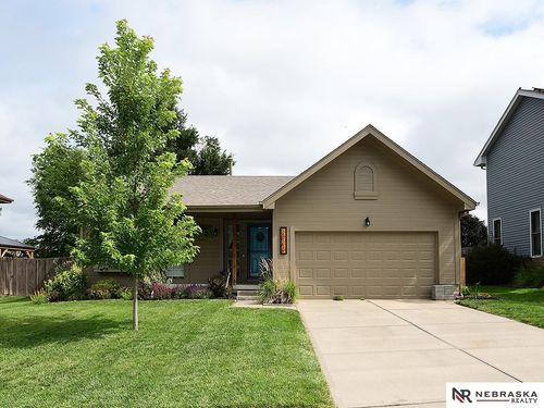 2706 Coffey Ave, Bellevue, NE, 68123-5545 | Card Image