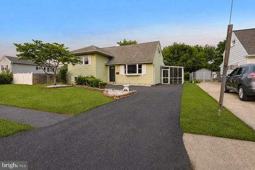 20 Merry Road, NEWARK, DE, 19713 | Card Image