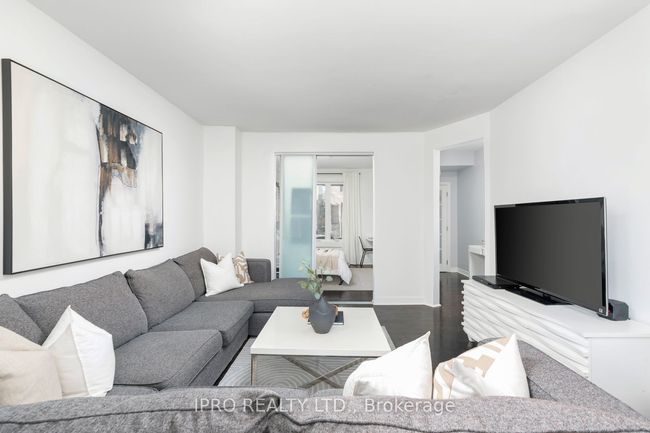 85 Strathcona Ave, House attached with 3 bedrooms, 2 bathrooms and 2 parking in Toronto ON | Image 6