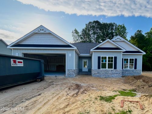 3715 Huntcliff Dr, La Grange, NC, 28551-8931 | Card Image
