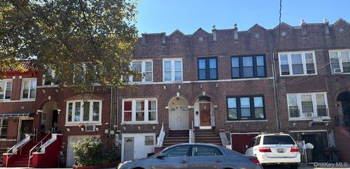 98 E 56th St, New York, NY, 10022-3203 | Card Image