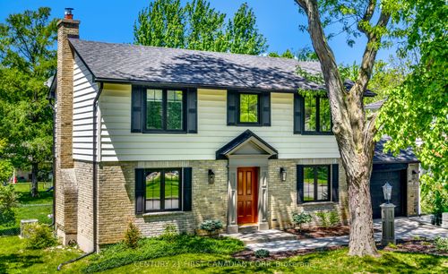 54 Lloyd Manor Cres, London, ON, N6H3Z3 | Card Image