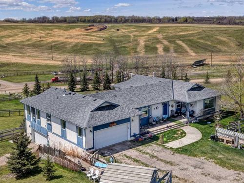35190 Township Road 275, Rural Rocky View County, AB, T4C1A1 | Card Image