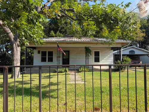 214 E Walnut Street, De Valls Bluff, AR, 72041 | Card Image