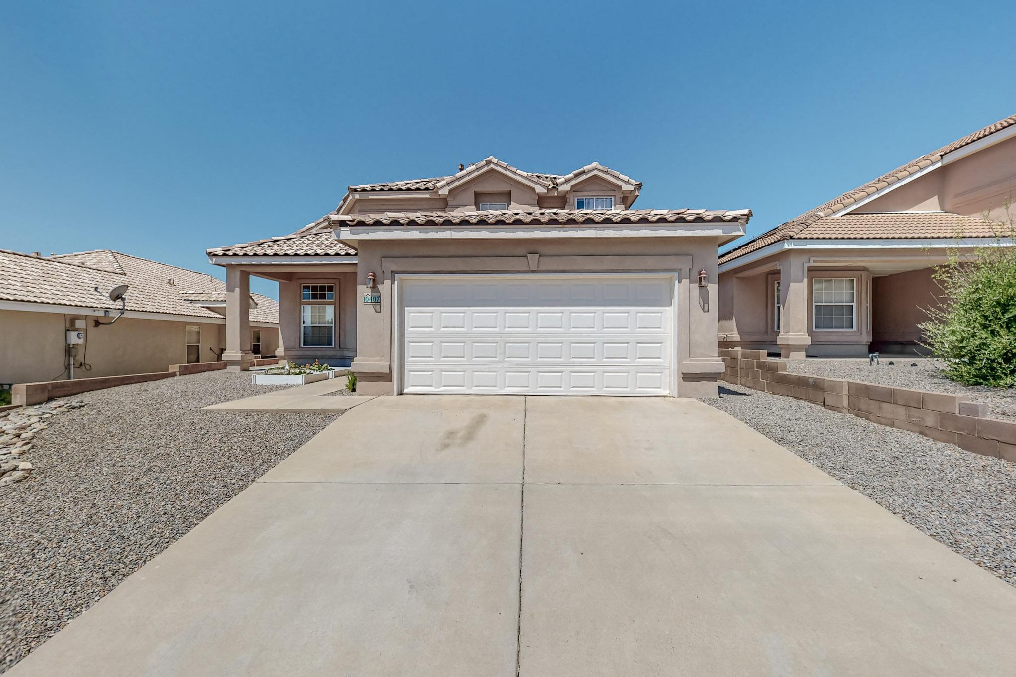 Chaparro Dr, Albuquerque, NM 87114
