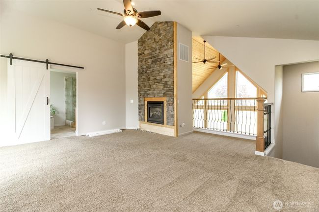 Incredible primary suite | Image 26