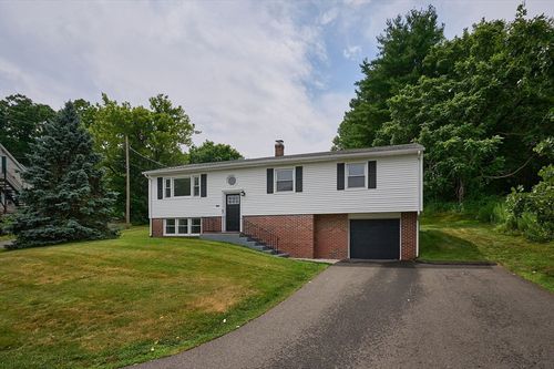 194 Pleasant St, East Longmeadow, MA, 01028-2409 | Card Image