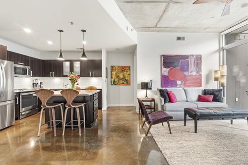 815-600 12th Ave S, Nashville, TN, 37203-6622 | Card Image