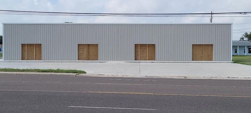 1130 W Market St, Rockport, TX, 78382-6237 | Card Image