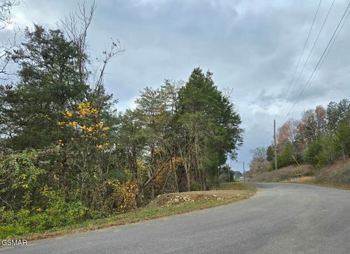 17 Scott St, Sevierville, TN, 37876 | Card Image