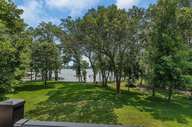 Large yard for backyard enjoyment. | Image 47