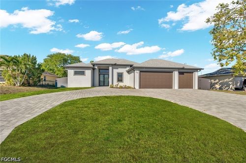 118 2nd Ave, Cape Coral, FL, 33993-2417 | Card Image
