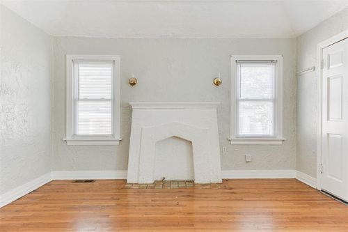 2833 Nw 22nd St, Oklahoma City, OK, 73107-3117 | Card Image