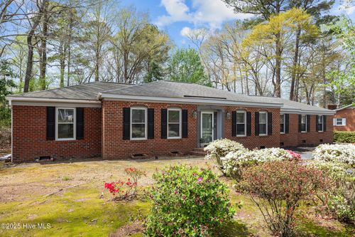 3303 Ellsworth Dr, Greenville, NC, 27834-4945 | Card Image