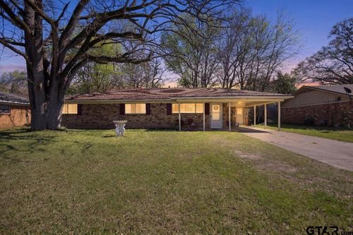1506 Fuller Dr, Longview, TX, 75602-5147 | Card Image
