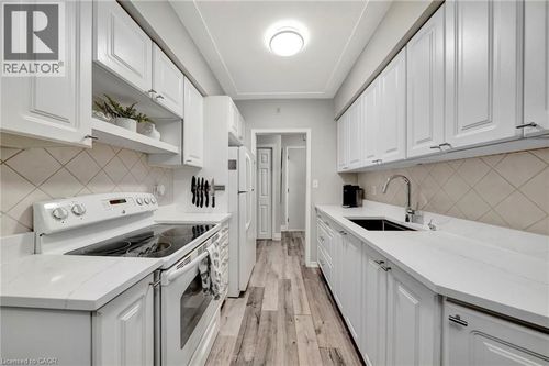 307-11 Woodman Dr S, Hamilton, ON, L8K4E3 | Card Image