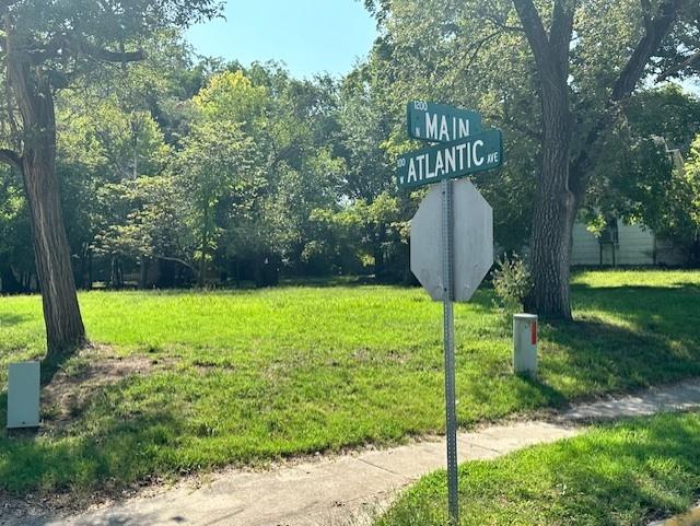 Main St, Nevada, MO 64772