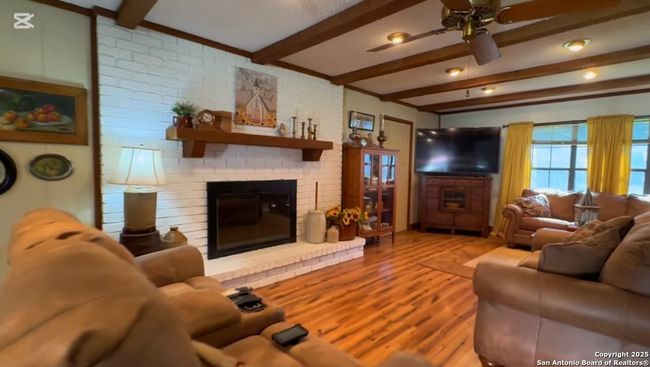 114 County Road 4808 E, House other with 3 bedrooms, 2 bathrooms and null parking in Broaddus TX | Image 9