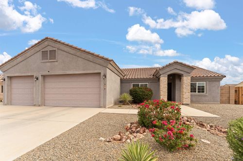 5978 E 39th St, Yuma, AZ, 85365-2624 | Card Image