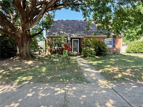 2303 Huntington Street, Bethlehem City, PA, 18017 | Card Image