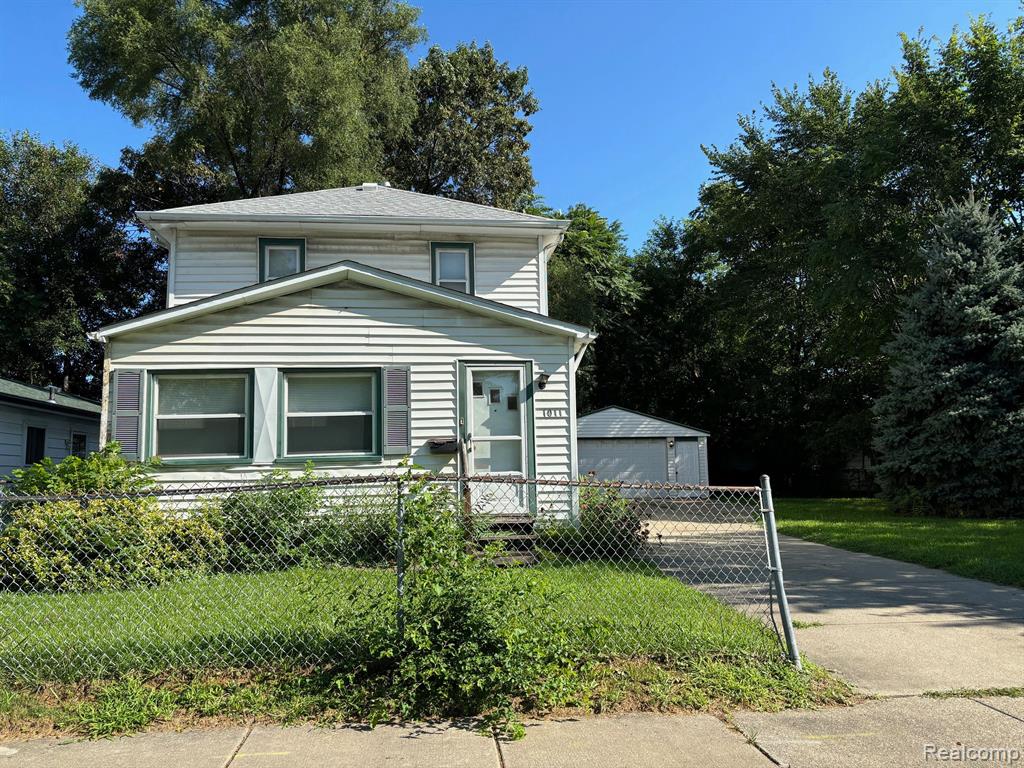 Elza Ave, Hazel Park, MI 48030