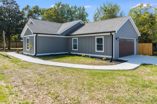 200 W Oak St, Rossville, GA, 30741-1847 | Card Image