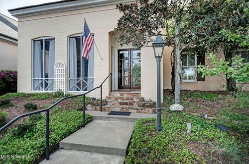 112 Dumaine Pl, Madison, MS, 39110-9234 | Card Image