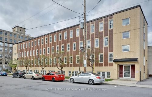 s08-61 Parent Ave, Ottawa, ON, K1N7A7 | Card Image