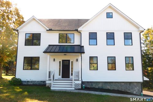 60 Mohegan Rd, Shelton, CT, 06484-2446 | Card Image