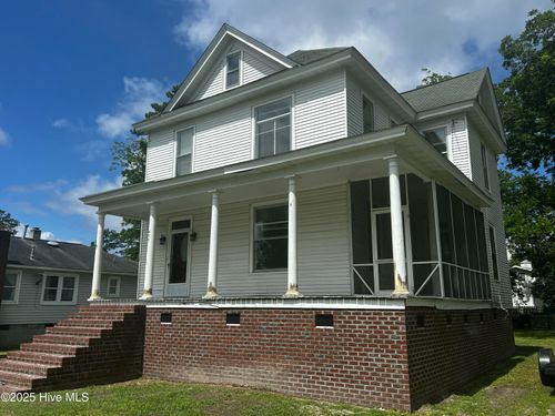 357 Tooley St, Belhaven, NC, 27810-1641 | Card Image