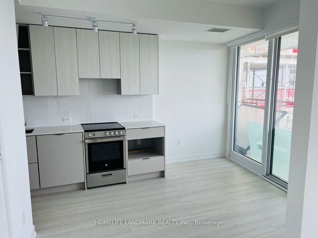 2208 - 3883 Quartz Rd, Condo with 1 bedrooms, 1 bathrooms and 1 parking in Mississauga ON | Image 4