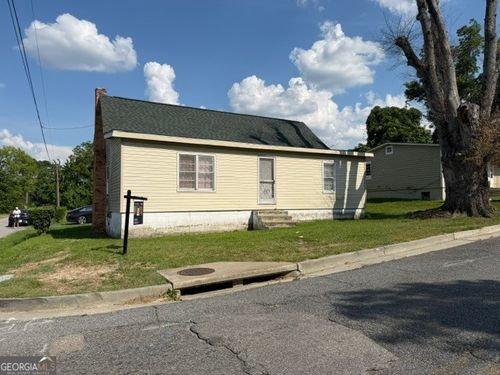 209 Montgomery St, Vidalia, GA, 30474-3134 | Card Image